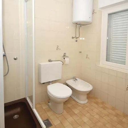 Holiday Kneza Trpimira I Trogir