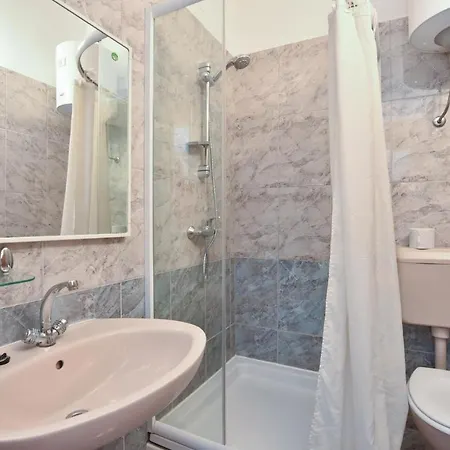 Casa de Férias Kneza Trpimira I *